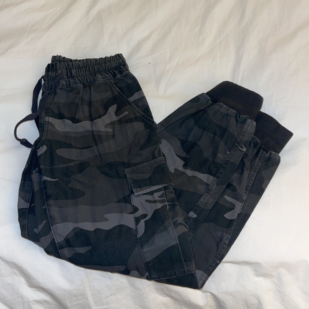 TNA Camo joggers